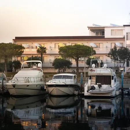 Sunny Near The Apartman Lignano Sabbiadoro